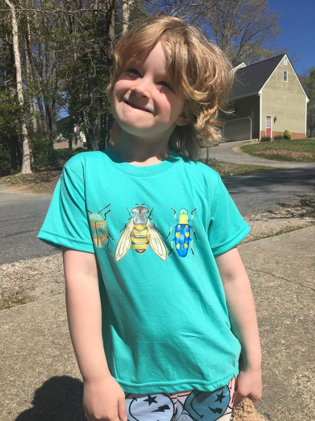 Boy bugs